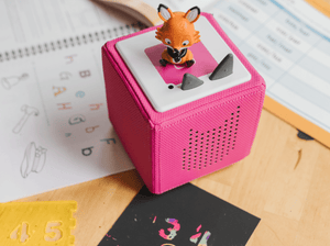 Child Playing With Favourite Children'S Songs: Counting Songs Tonie